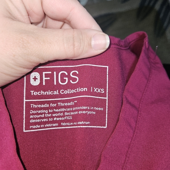 Figs Scrub Set - Picture 2 of 5